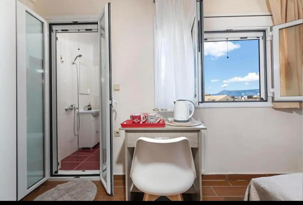 Xrisanthi Studio Corfu Port 1 Bagian luar foto