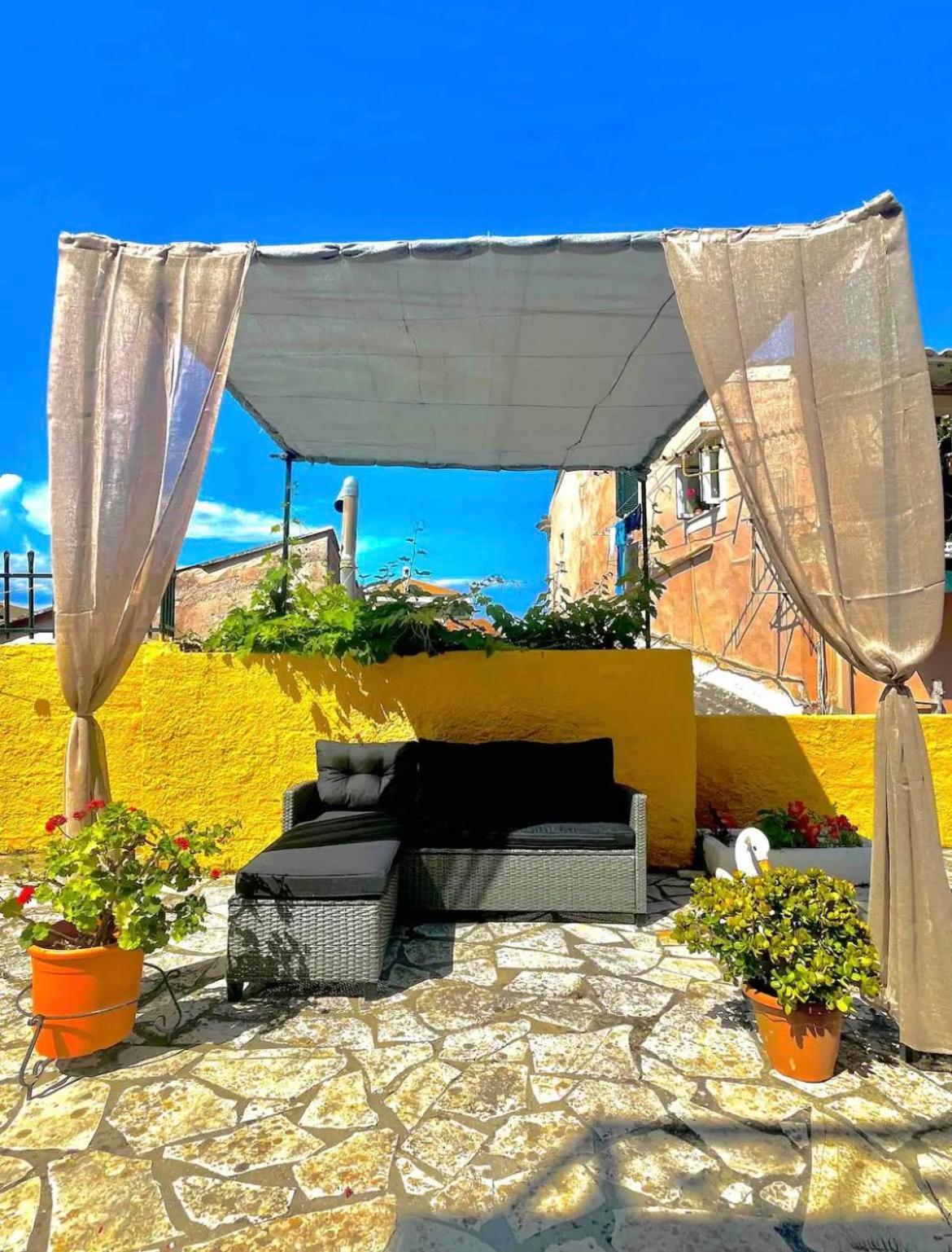 Xrisanthi Studio Corfu Port 1 Bagian luar foto